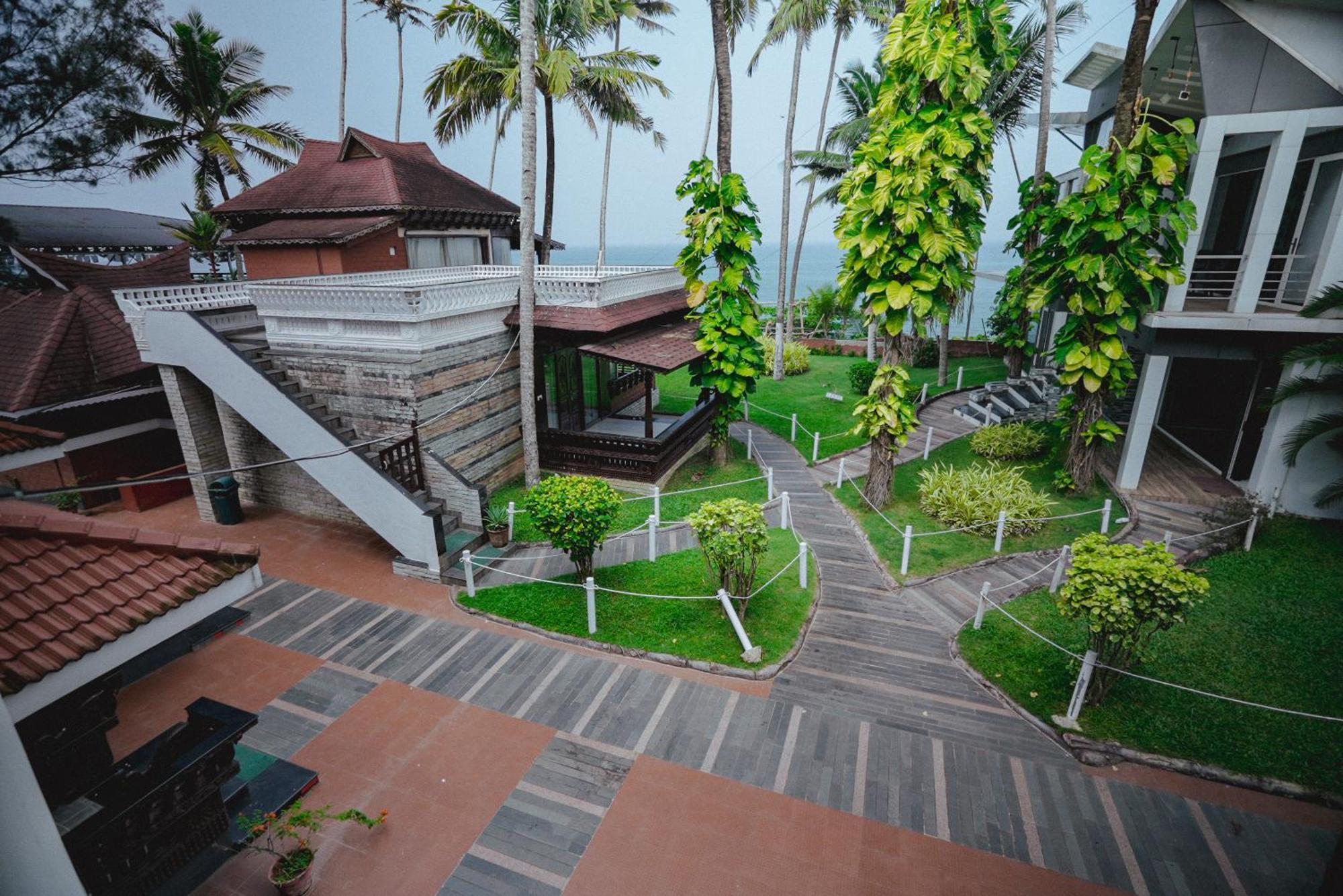 Clafouti Beach Resort - A Seafacing Resort Varkala Bagian luar foto
