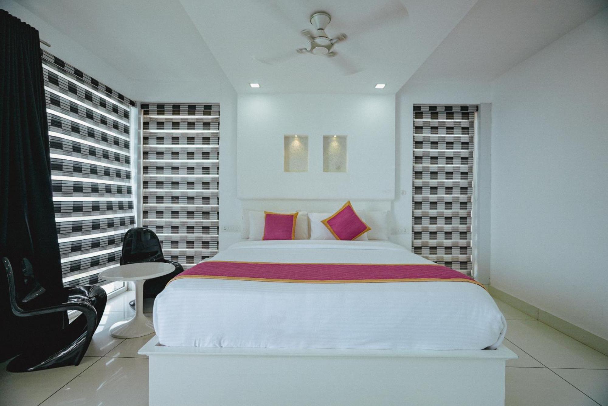 Clafouti Beach Resort - A Seafacing Resort Varkala Bagian luar foto