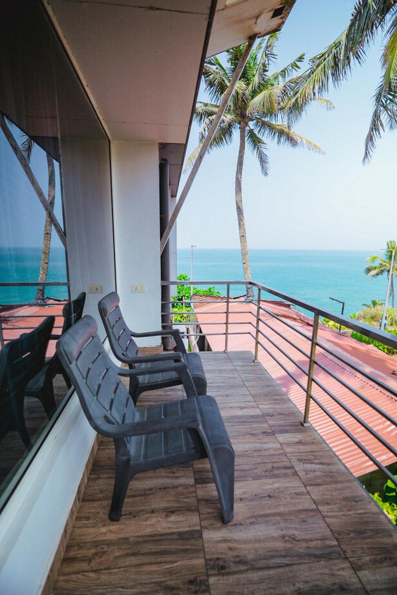 Clafouti Beach Resort - A Seafacing Resort Varkala Bagian luar foto